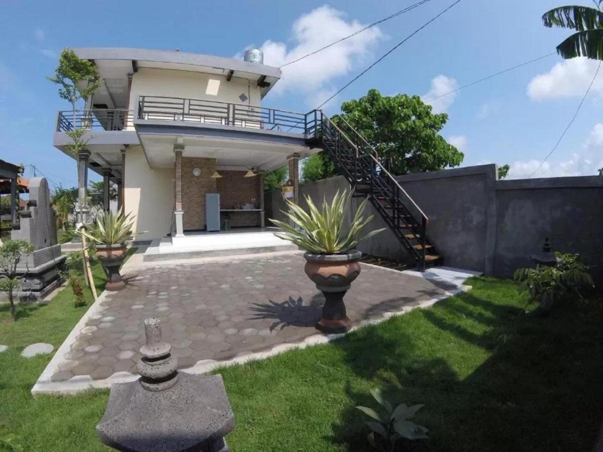 Oyo 90458 Pucuk Bali Guest House Canggu Buitenkant foto